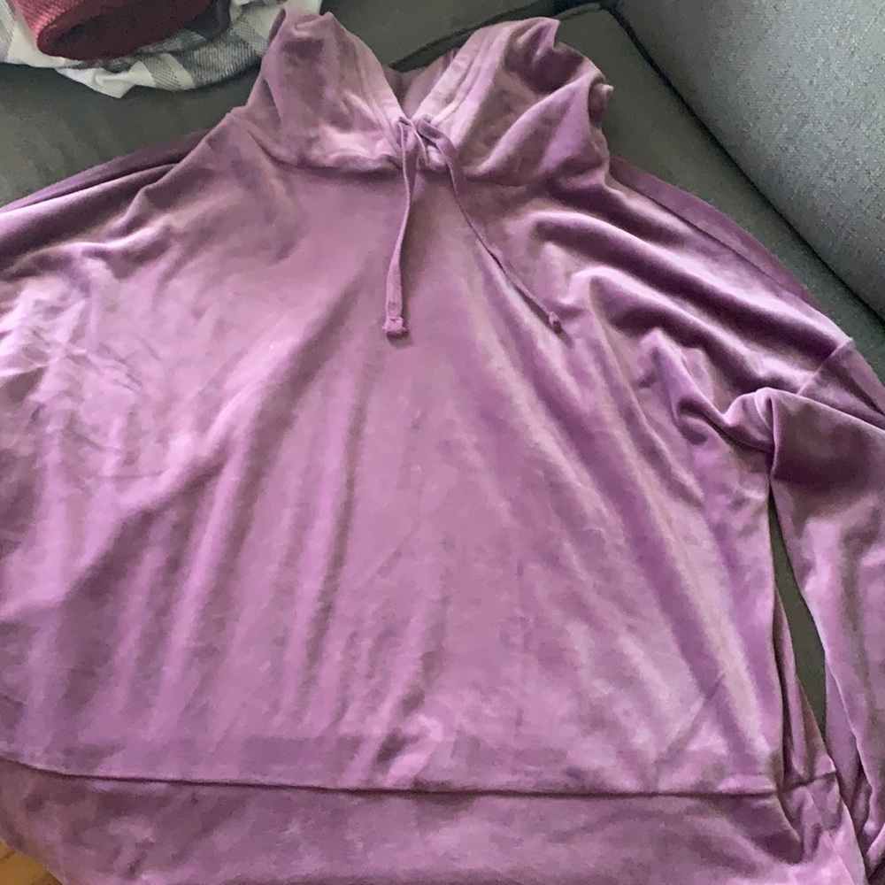 Lounge Sweatshirt